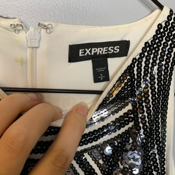 Express Cold-Shoulder Sequin Dress - Picture 2 of 3